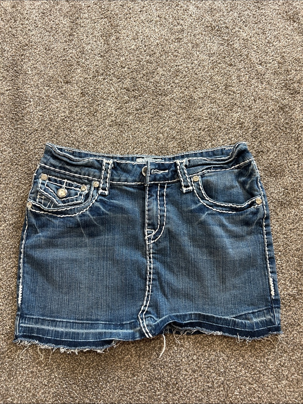L.A. idol Dark Blue Denim Mini Skirt with Contrast Stitching